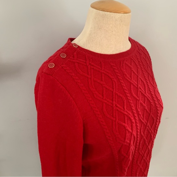 Talbots red cable knit sweater with crewneck & button shoulder Size M ❤️ - Picture 7 of 12